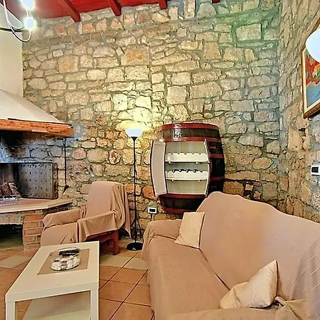 Villa Beautiful In Dracevac With Swimming Pool *
